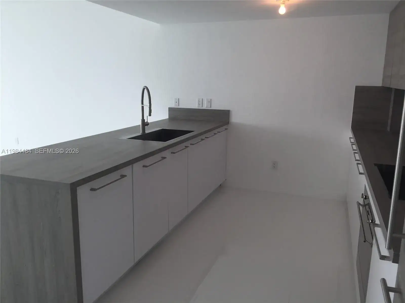 400 Sunny Isles Blvd # 1105, Sunny Isles Beach FL 33160 photo 4