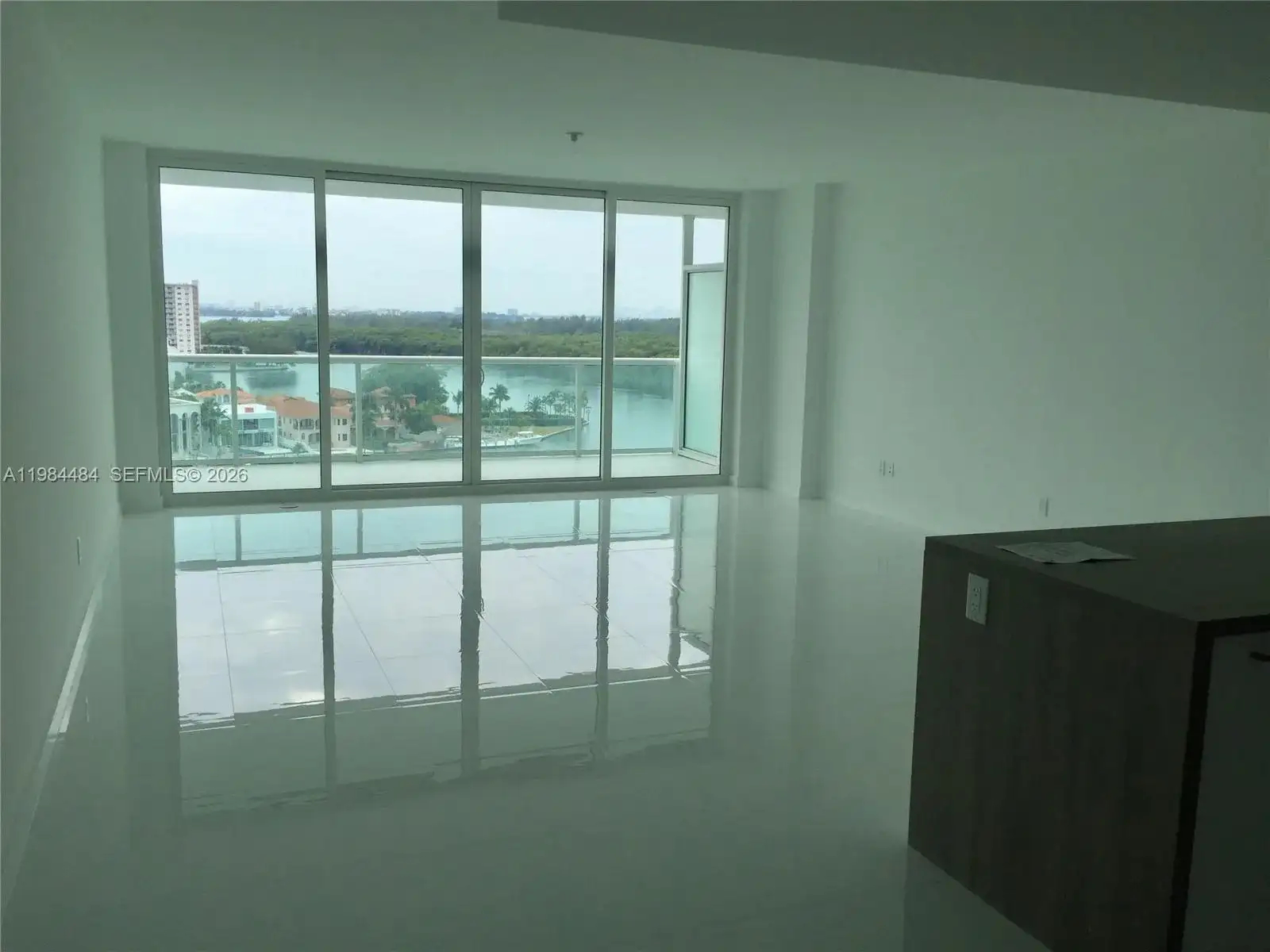 400 Sunny Isles Blvd # 1105, Sunny Isles Beach FL 33160 photo 5