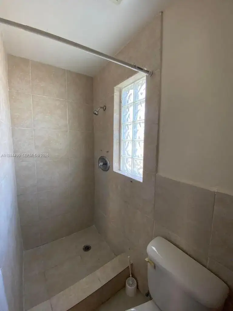1528 S Avenue S # 0, Riviera Beach FL 33404 photo 5