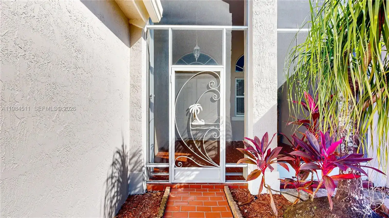 2835 Fairways Dr, Homestead FL 33035 photo 5