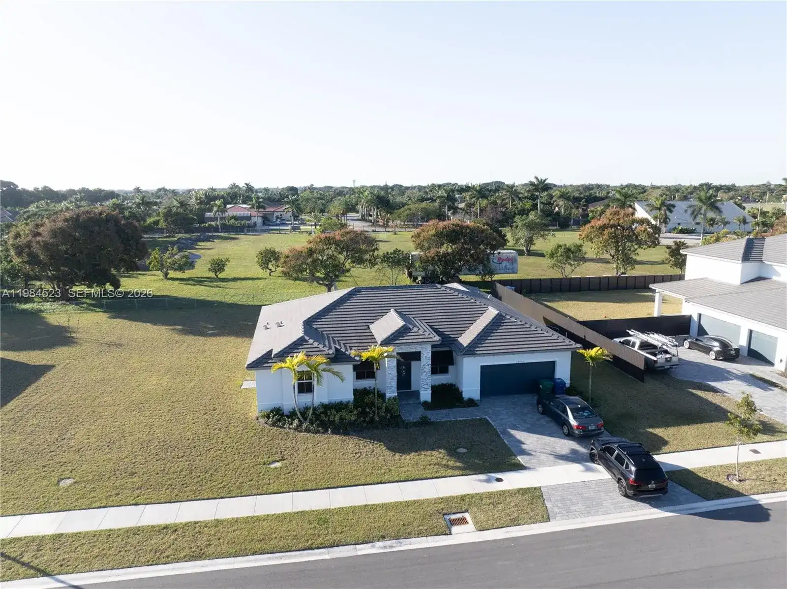 16802 SW 292nd Ter, Homestead FL 33030 photo 2