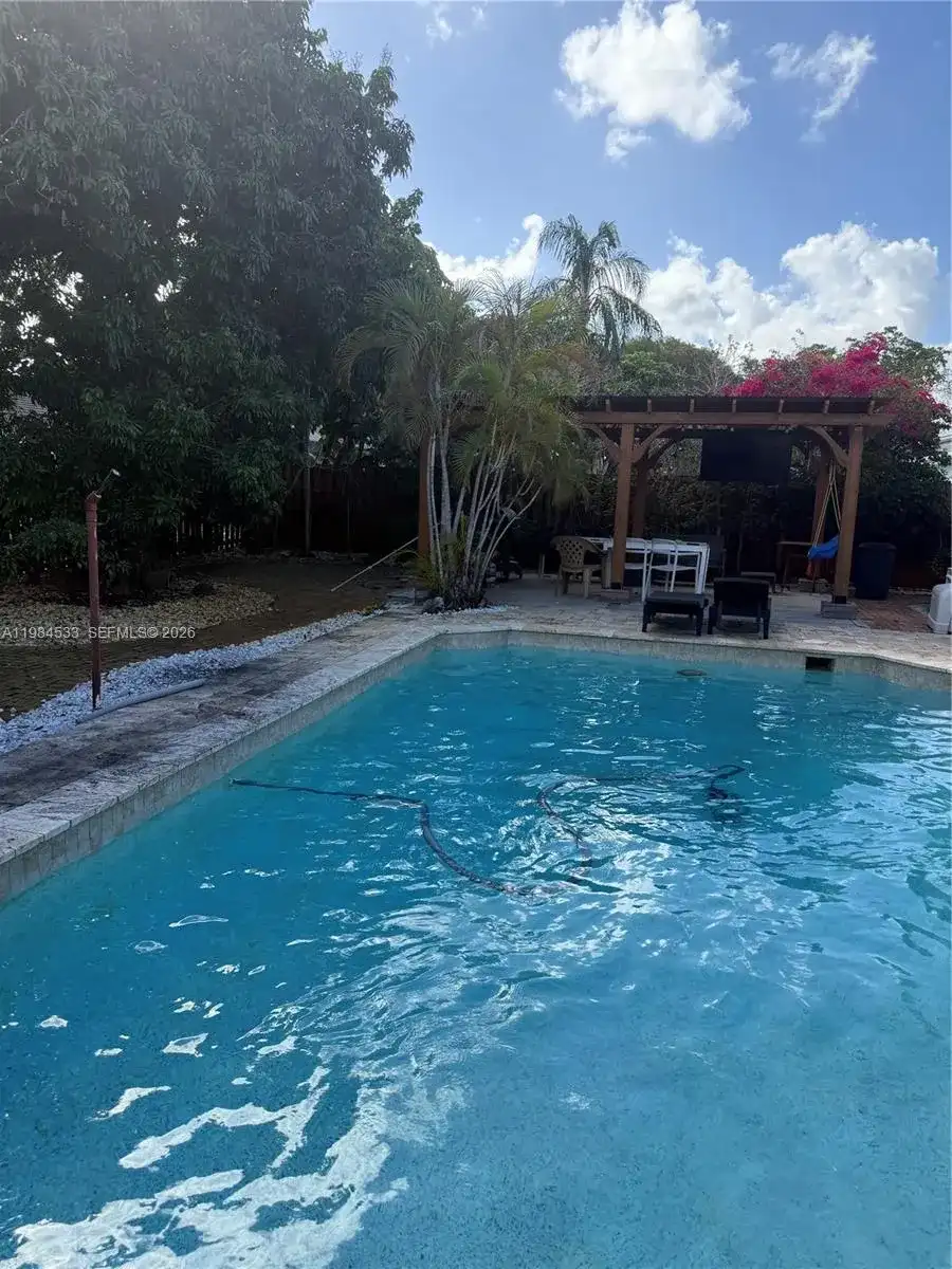 5170 SW 18th Ct Rear, Plantation FL 33317