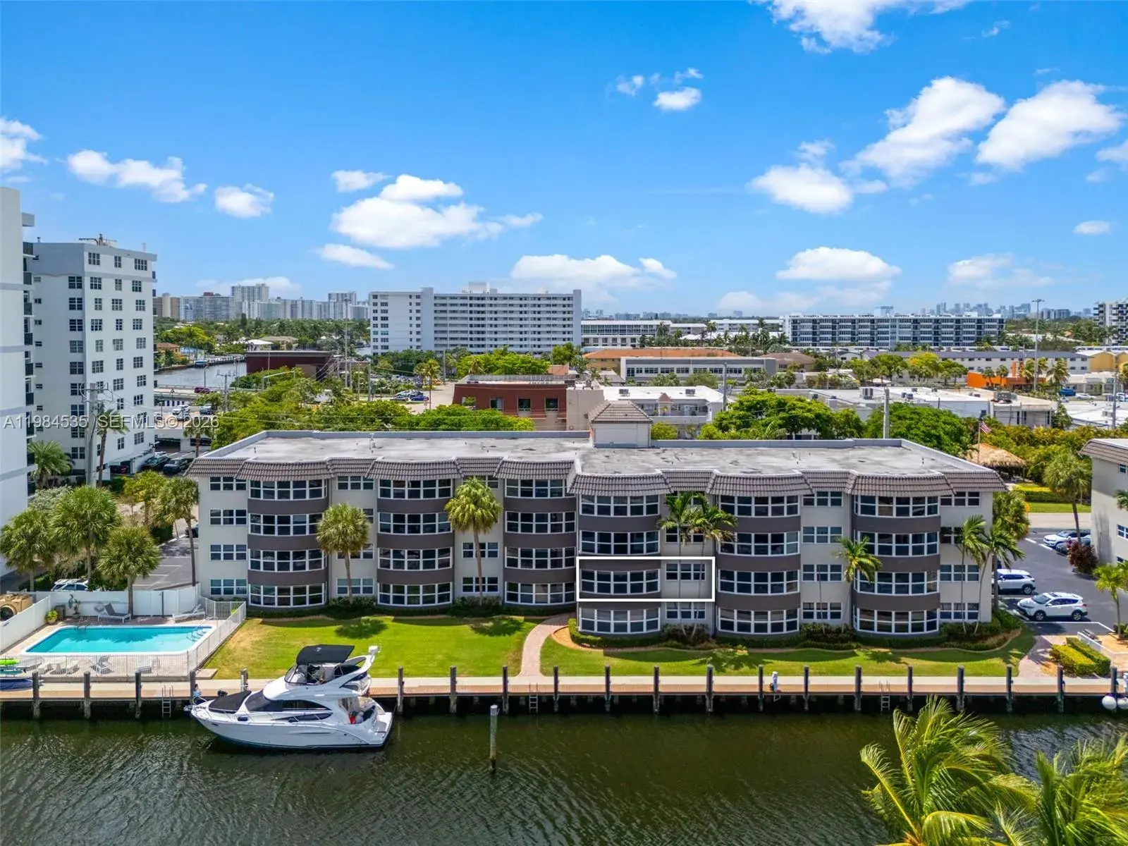 3121 NE 51st St # 203E, Fort Lauderdale FL 33308