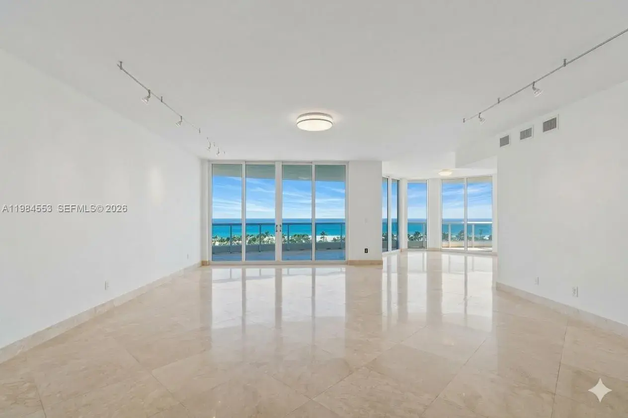 21200 Point Pl # 1901, Aventura FL 33180