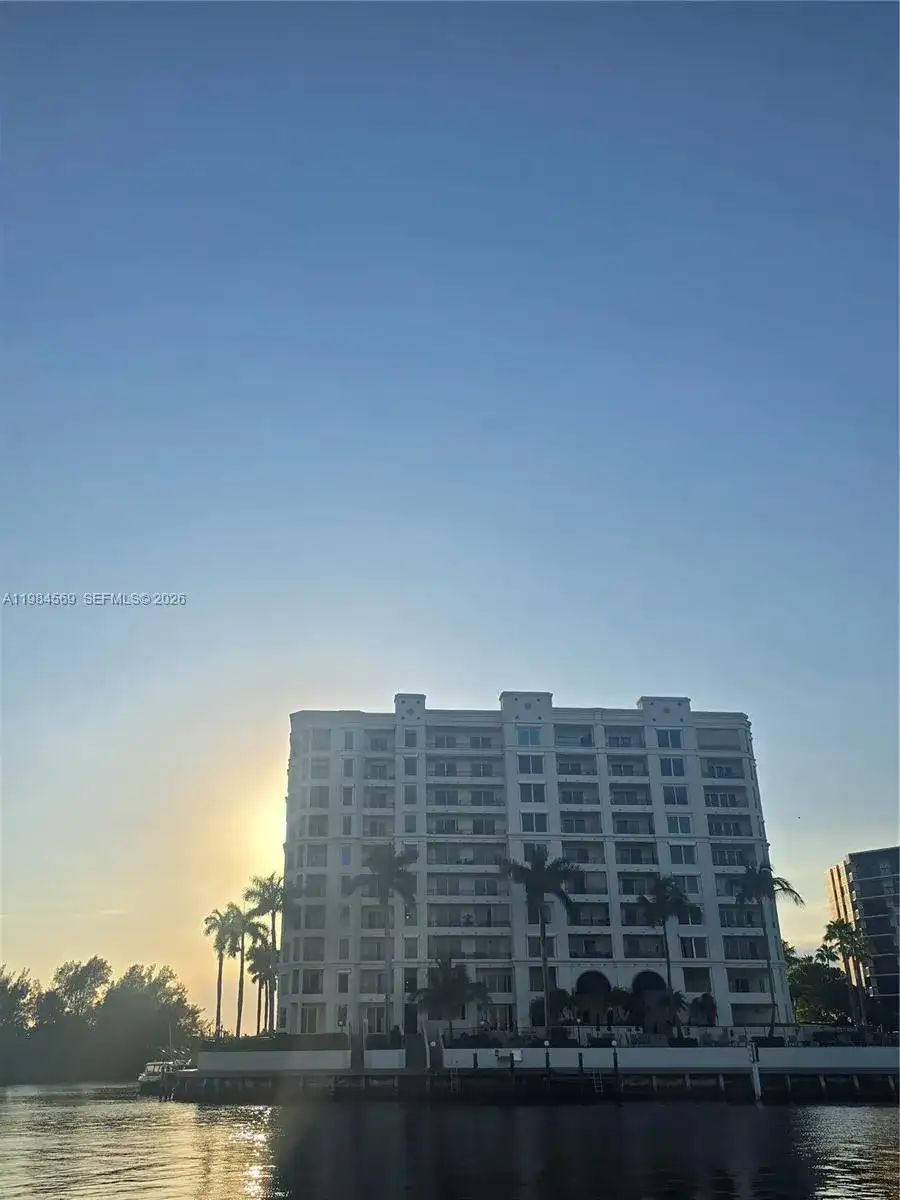 2880 NE 14th St Cswy # 311, Pompano Beach FL 33062 photo 3