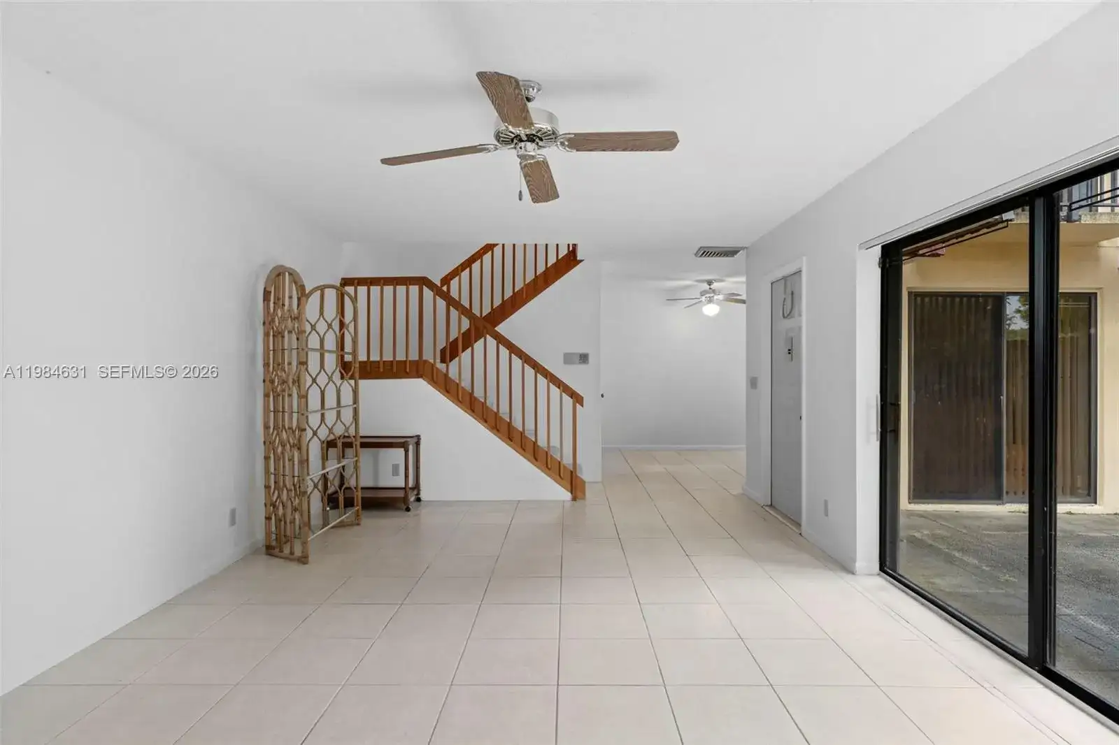 713 NW 99th Cir, Plantation FL 33324 photo 4