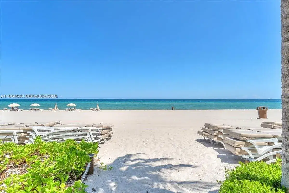 18975 Collins Ave # 8, Sunny Isles Beach FL 33160 photo 4