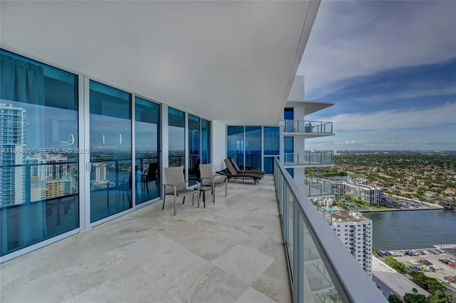 3101 S Ocean Dr # 3203, Hollywood FL 33019