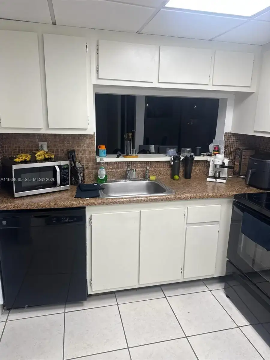 3561 SW 117th Ave # 202, Miami FL 33175 photo 3