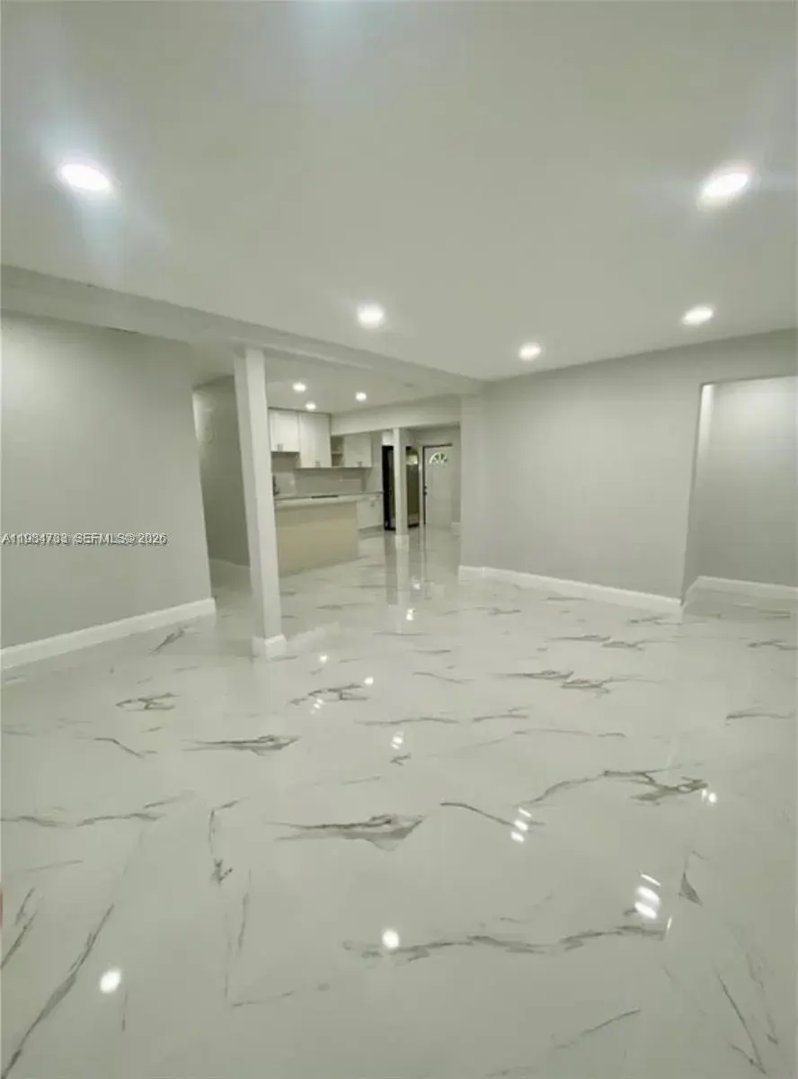 1244 NW 1st Ave # 0, Fort Lauderdale FL 33311