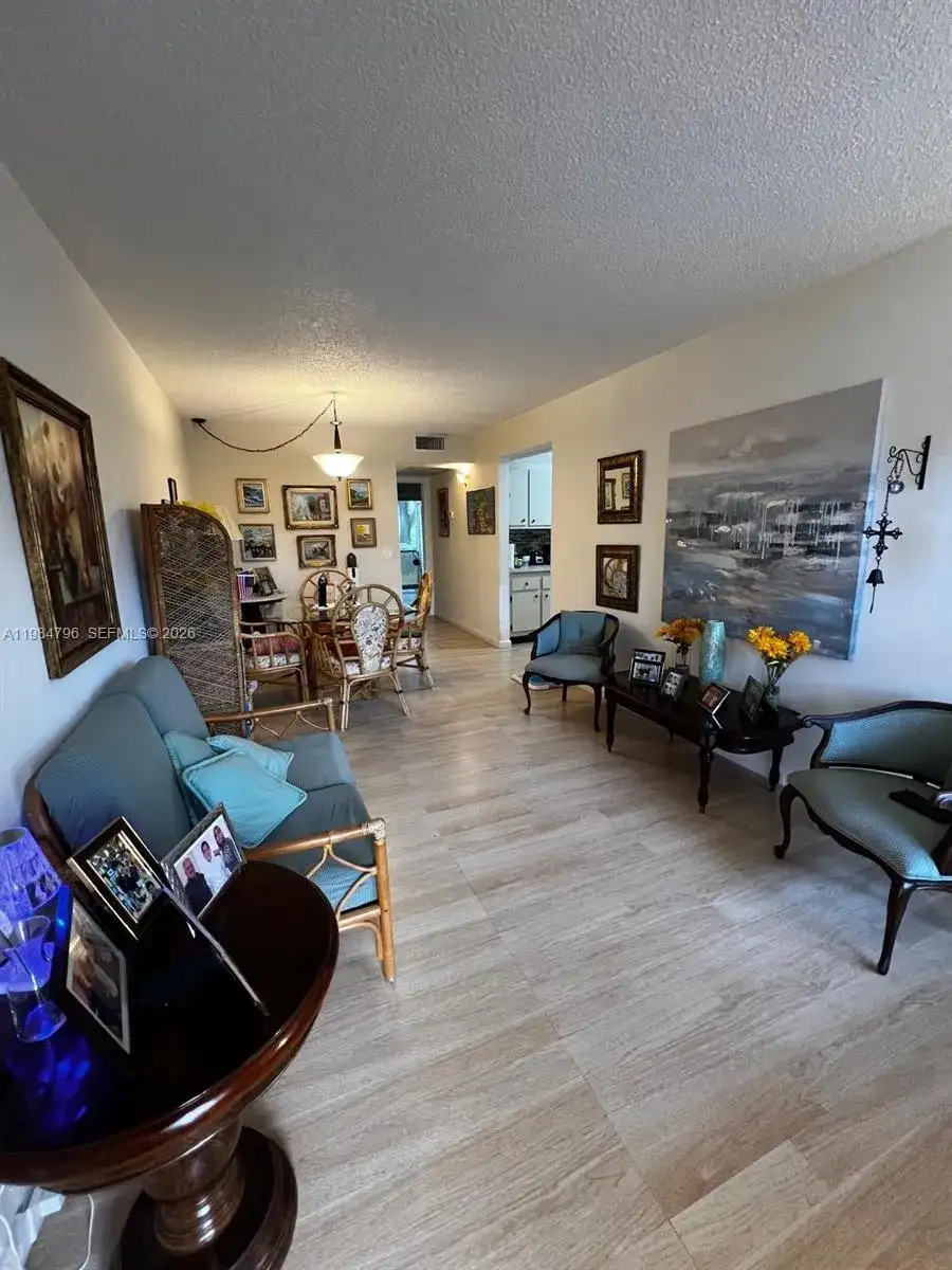1551 SW 135th Ter # 111G, Pembroke Pines FL 33027 photo 2