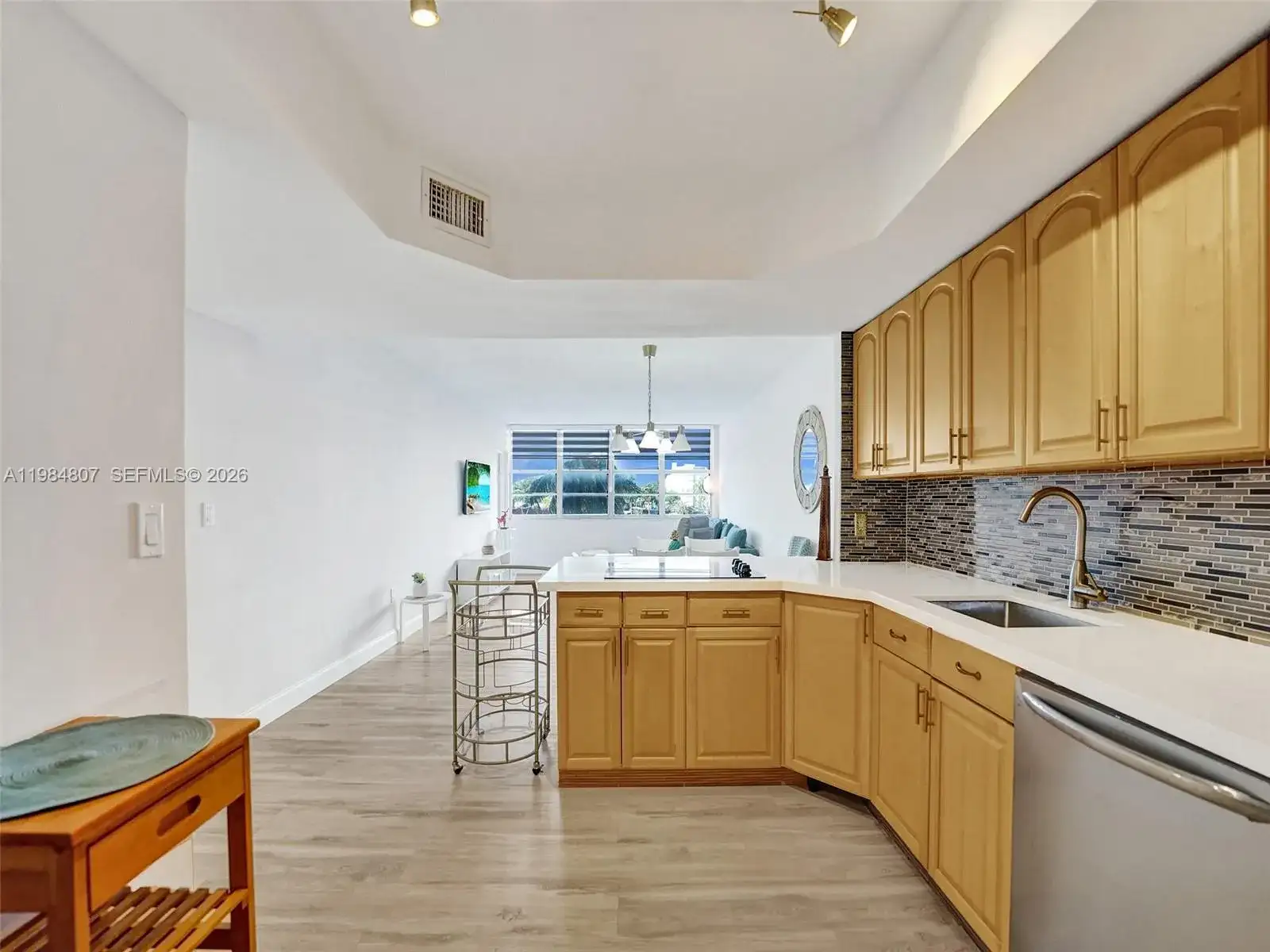 1351 NE Miami Gardens Dr # 203E, Miami FL 33179 photo 2