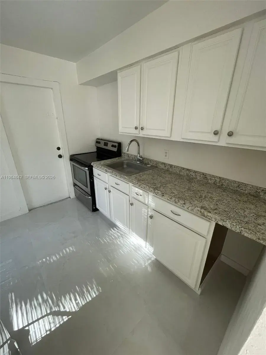 505 N 24th Ave # 1, Hollywood FL 33020