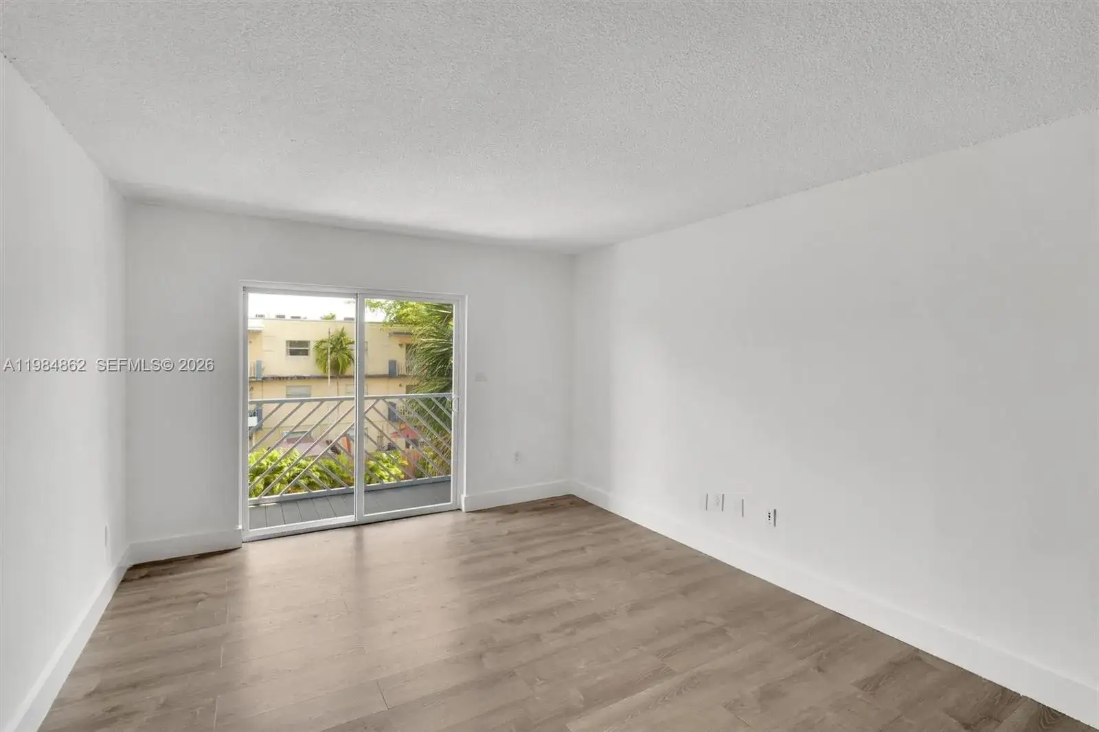 4335 NW South Tamiami Canal Dr # 304, Miami FL 33126