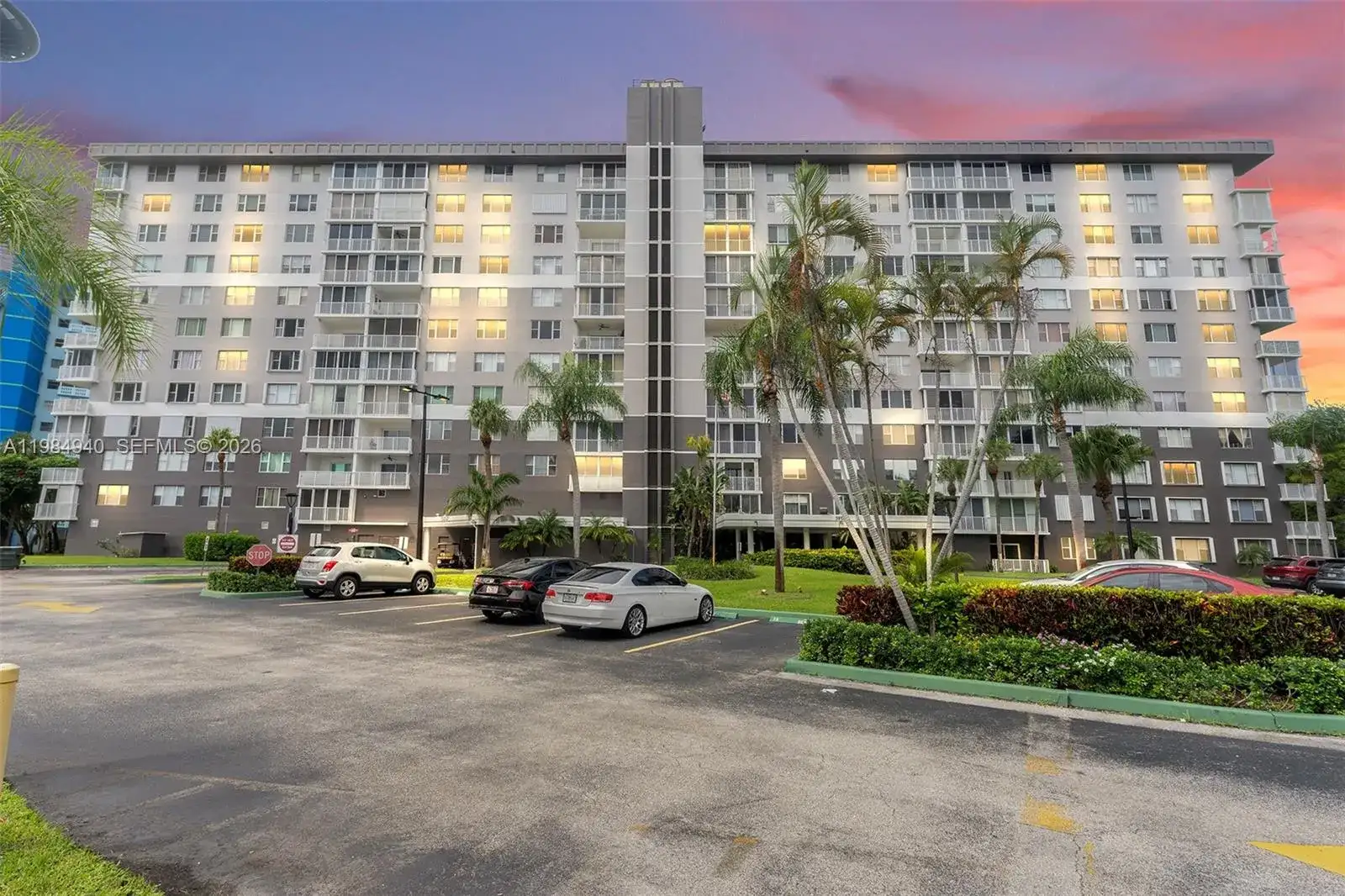 3850 Washington St # 214, Hollywood FL 33021 photo 5