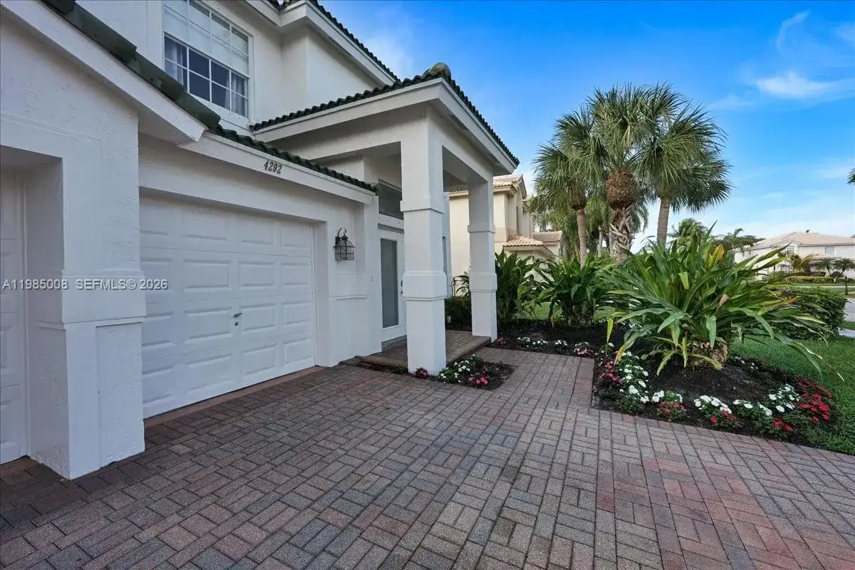 4202 Bahia Isle Cir, Wellington FL 33449 photo 5