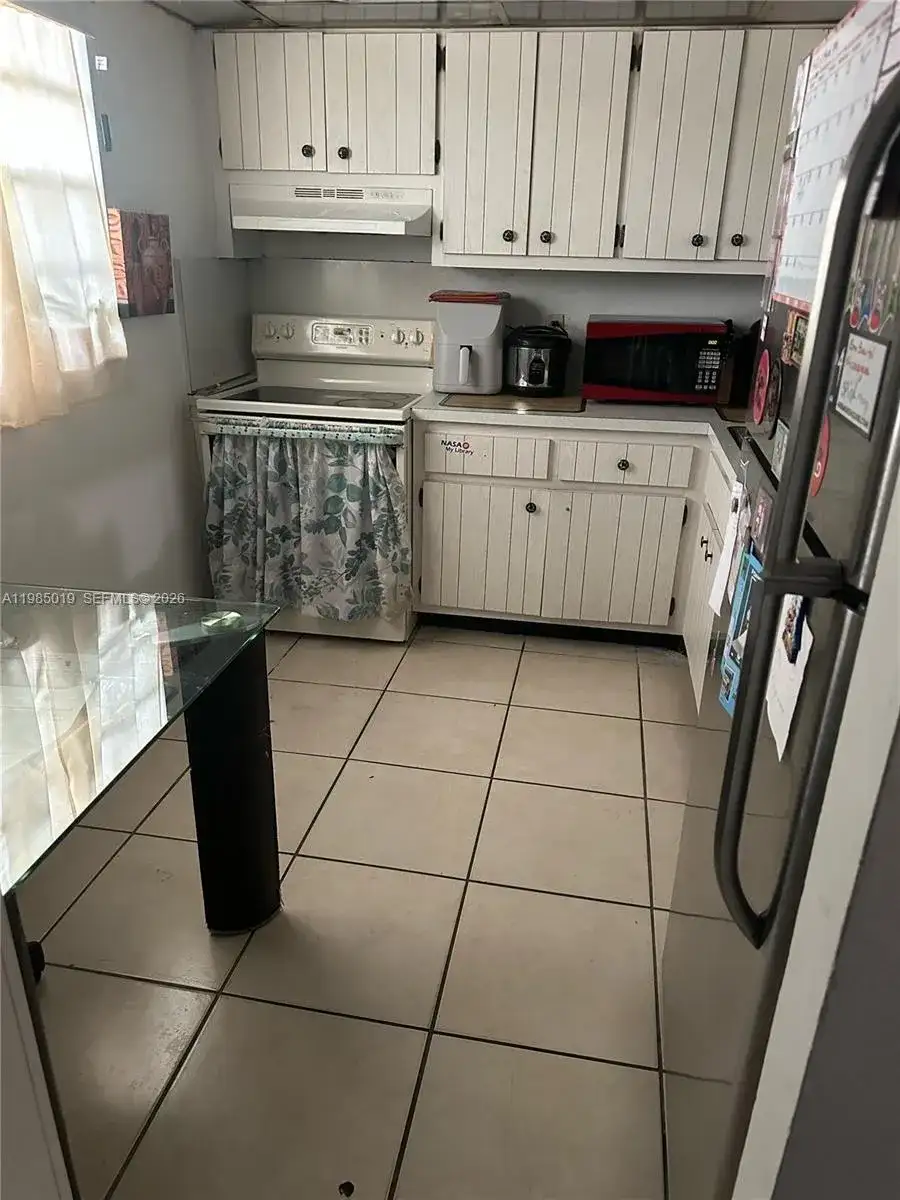16410 Miami Dr # 406, North Miami Beach FL 33162 photo 4