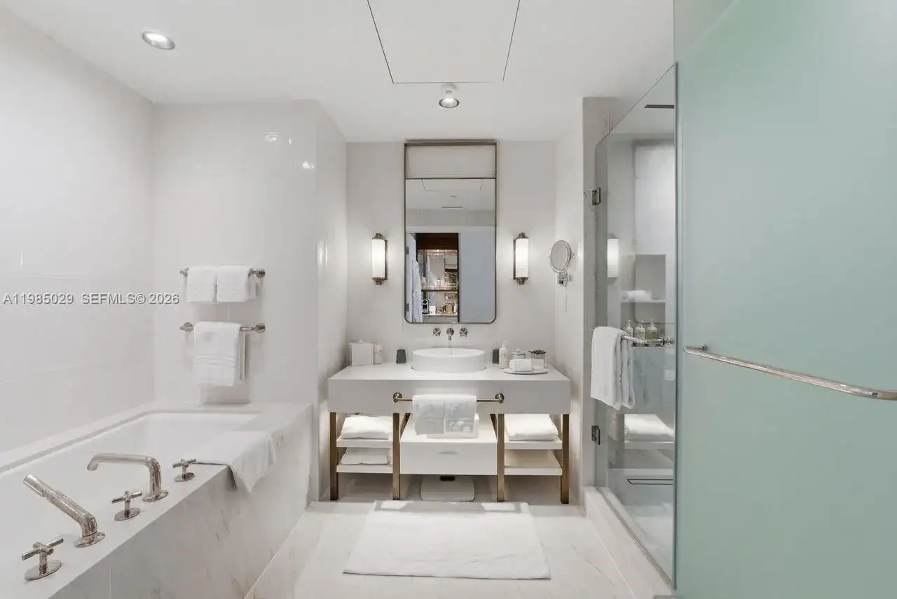 525 N Fort Lauderdale Beach Blvd # 1509, Fort Lauderdale FL 33304 photo 5