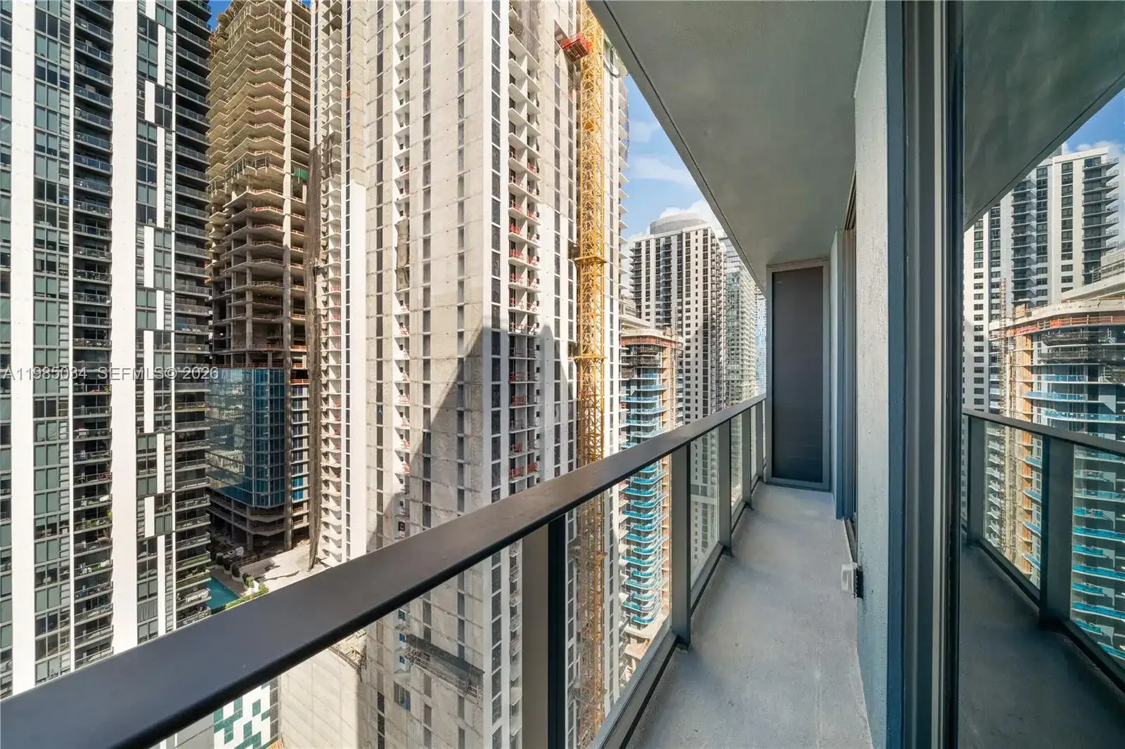 121 NE 5th St # 2706, Miami FL 33132 photo 5