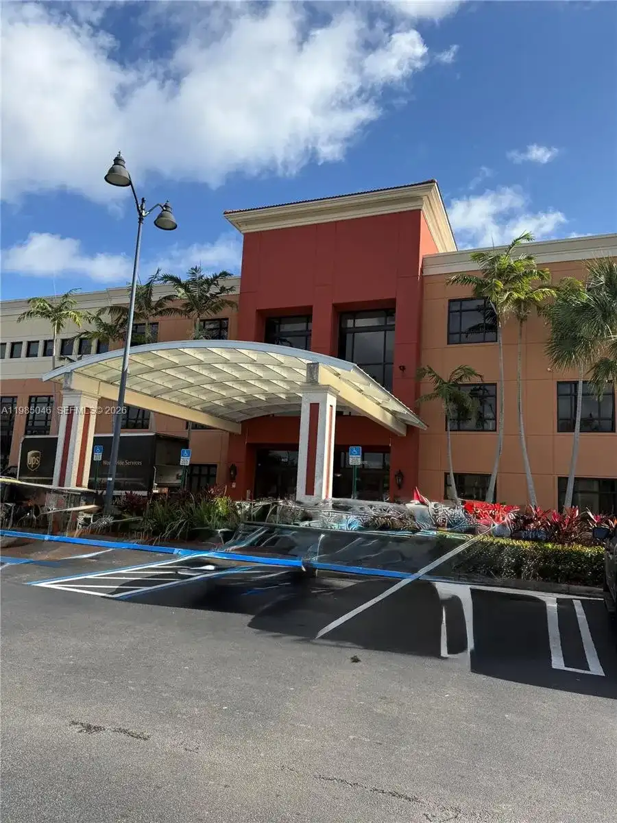 925 NE 30th Ter # 212, Homestead FL 33033
