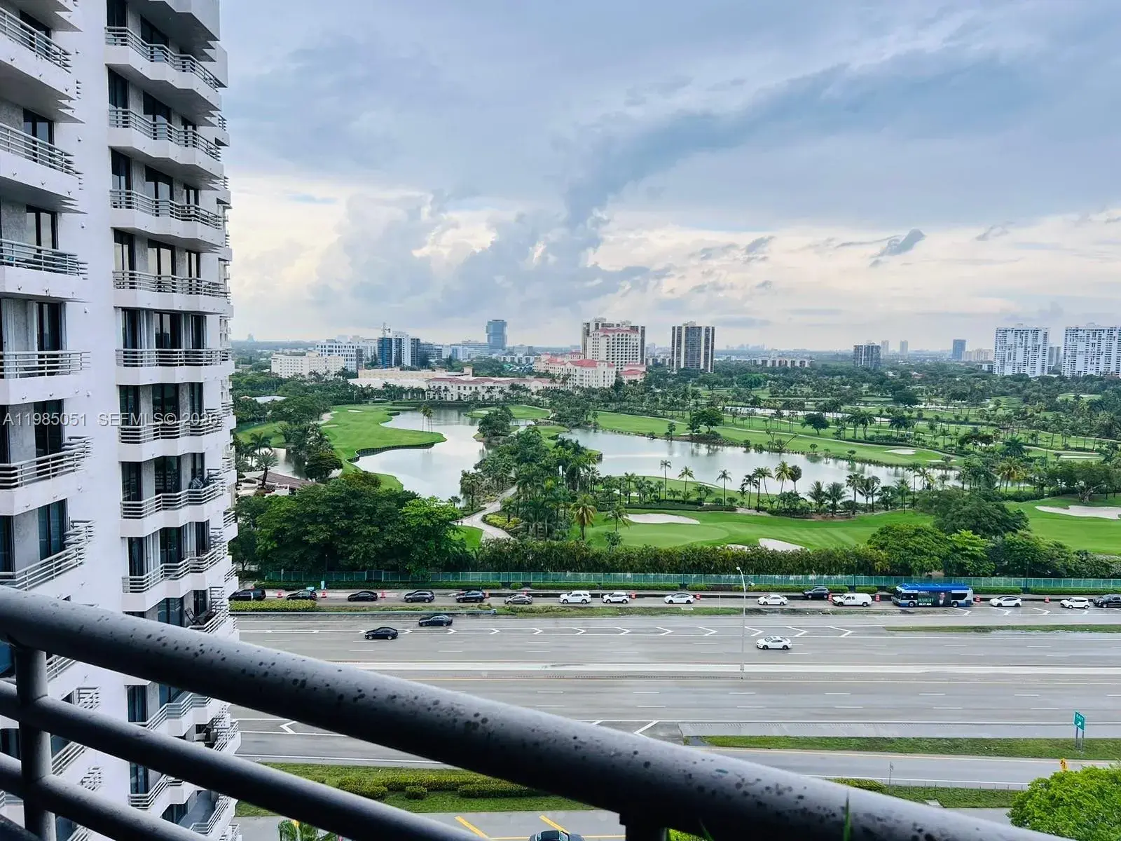 3300 NE 191st St # 1711, Aventura FL 33180