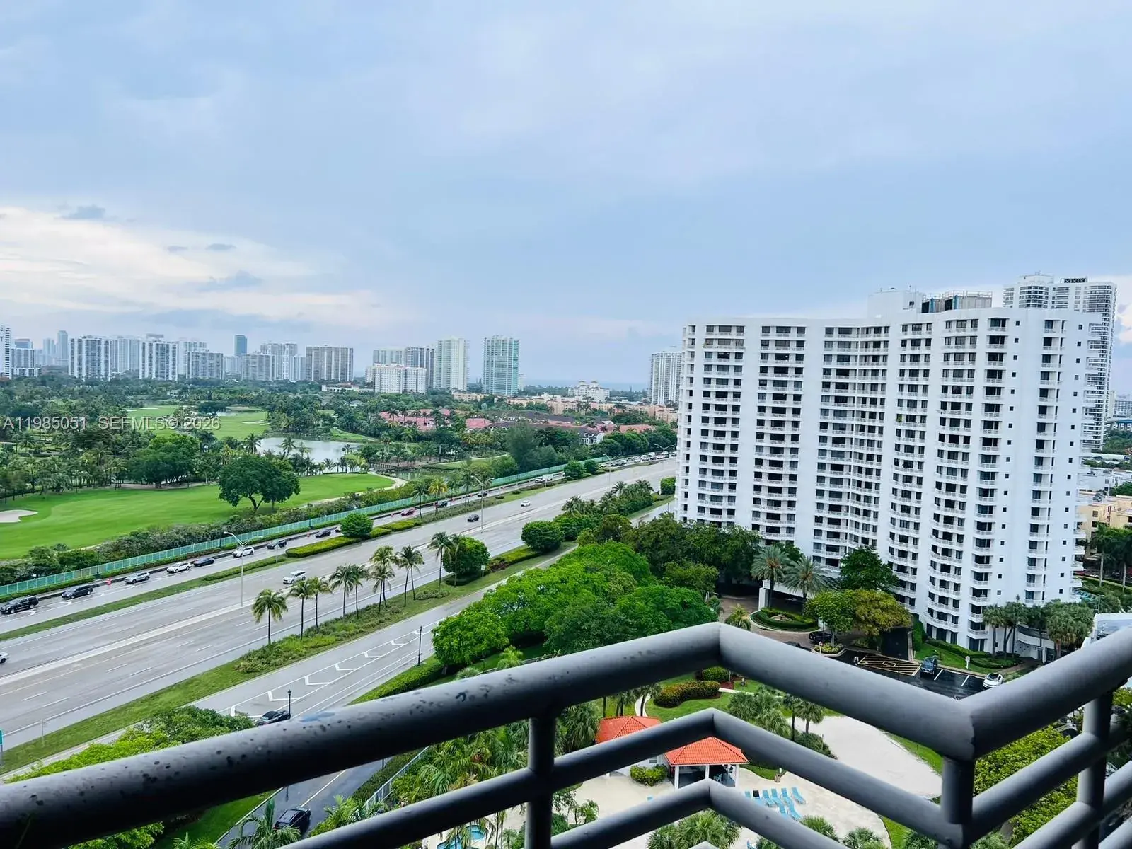 3300 NE 191st St # 1711, Aventura FL 33180