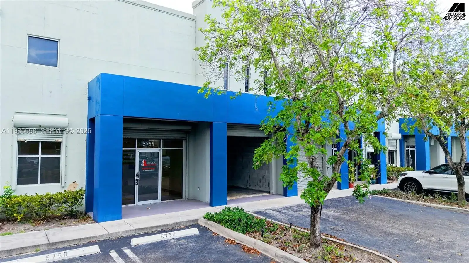 5755 NW 151st St, Miami Lakes FL 33014 photo 2