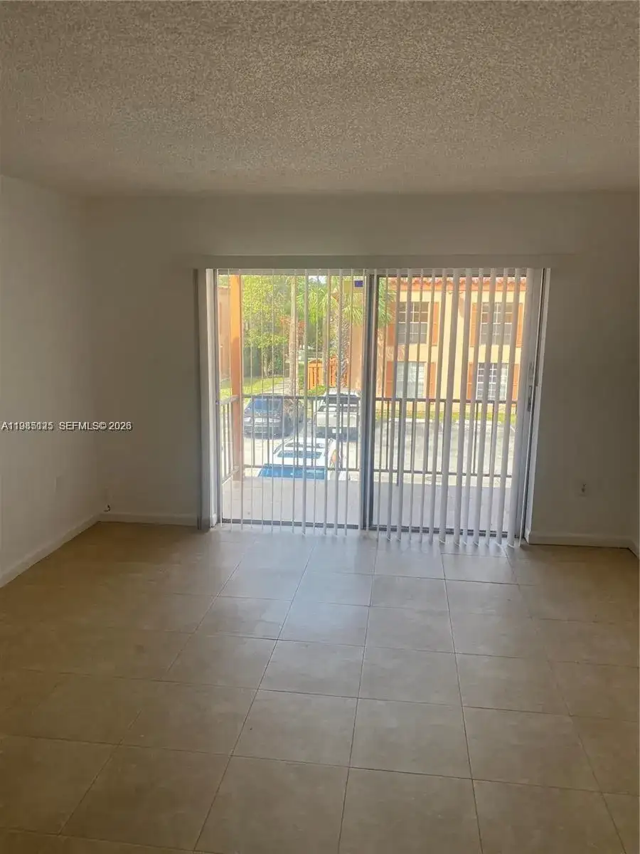 7201 Miami Lakes Dr # B14, Miami Lakes FL 33014 photo 2