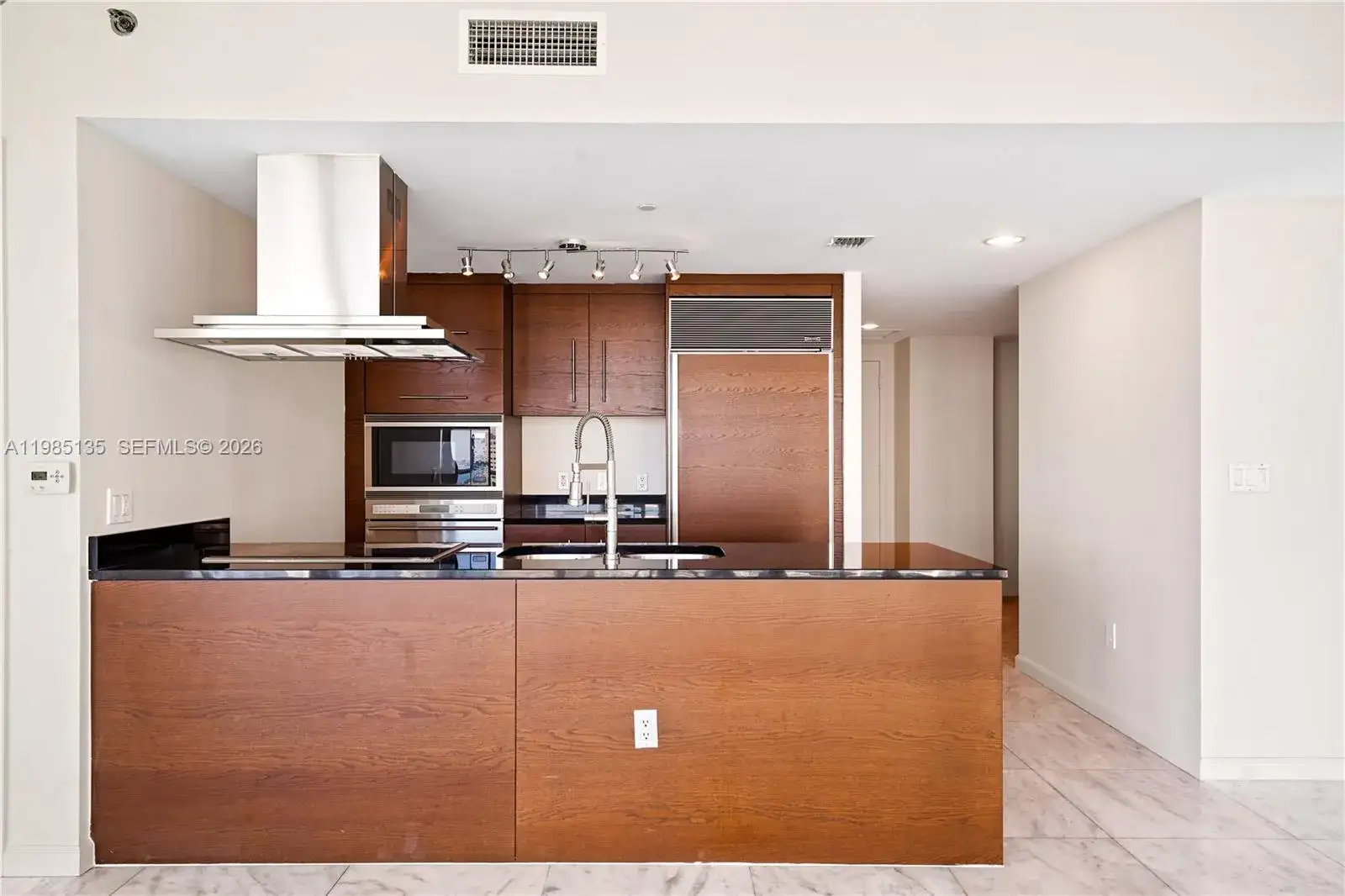 495 Brickell Ave # 3904, Miami FL 33131 photo 4
