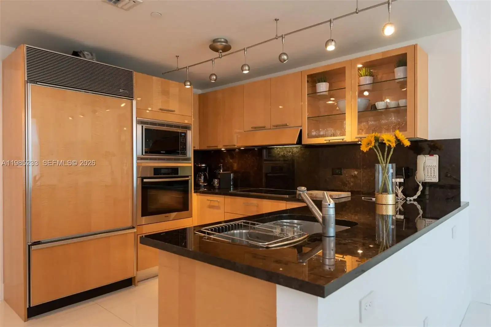 6799 Collins Ave # 906, Miami Beach FL 33141 photo 5