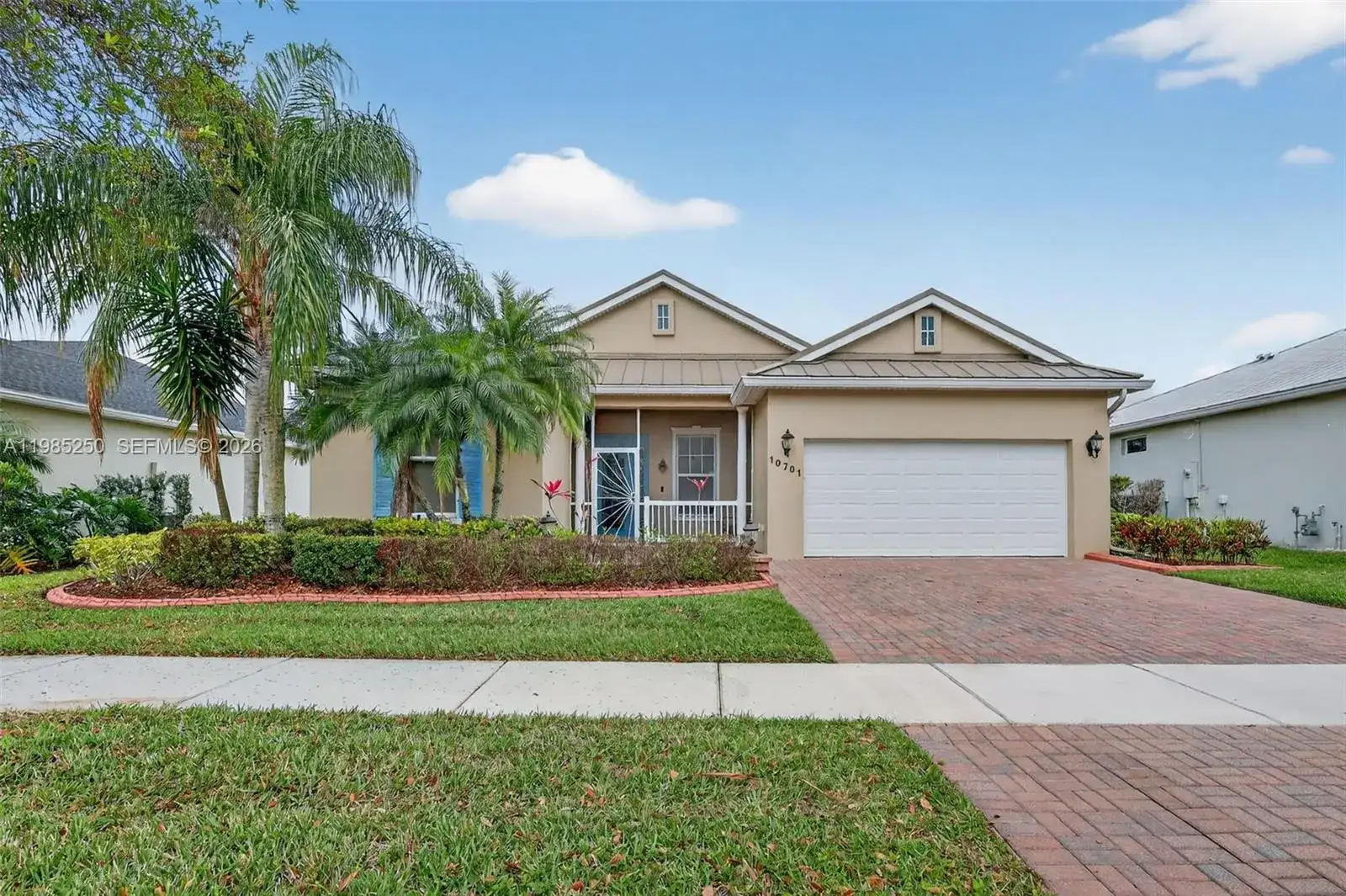 10701 SW Waterway Ln, Port St. Lucie FL 34987 photo 3