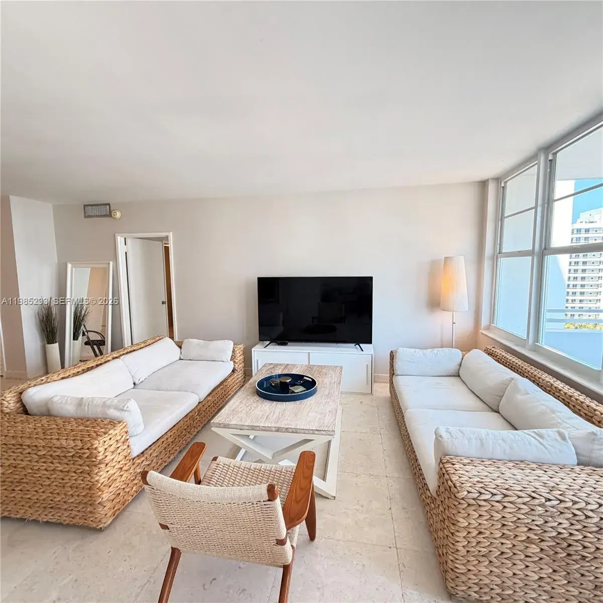5700 Collins Ave # 11A, Miami Beach FL 33140