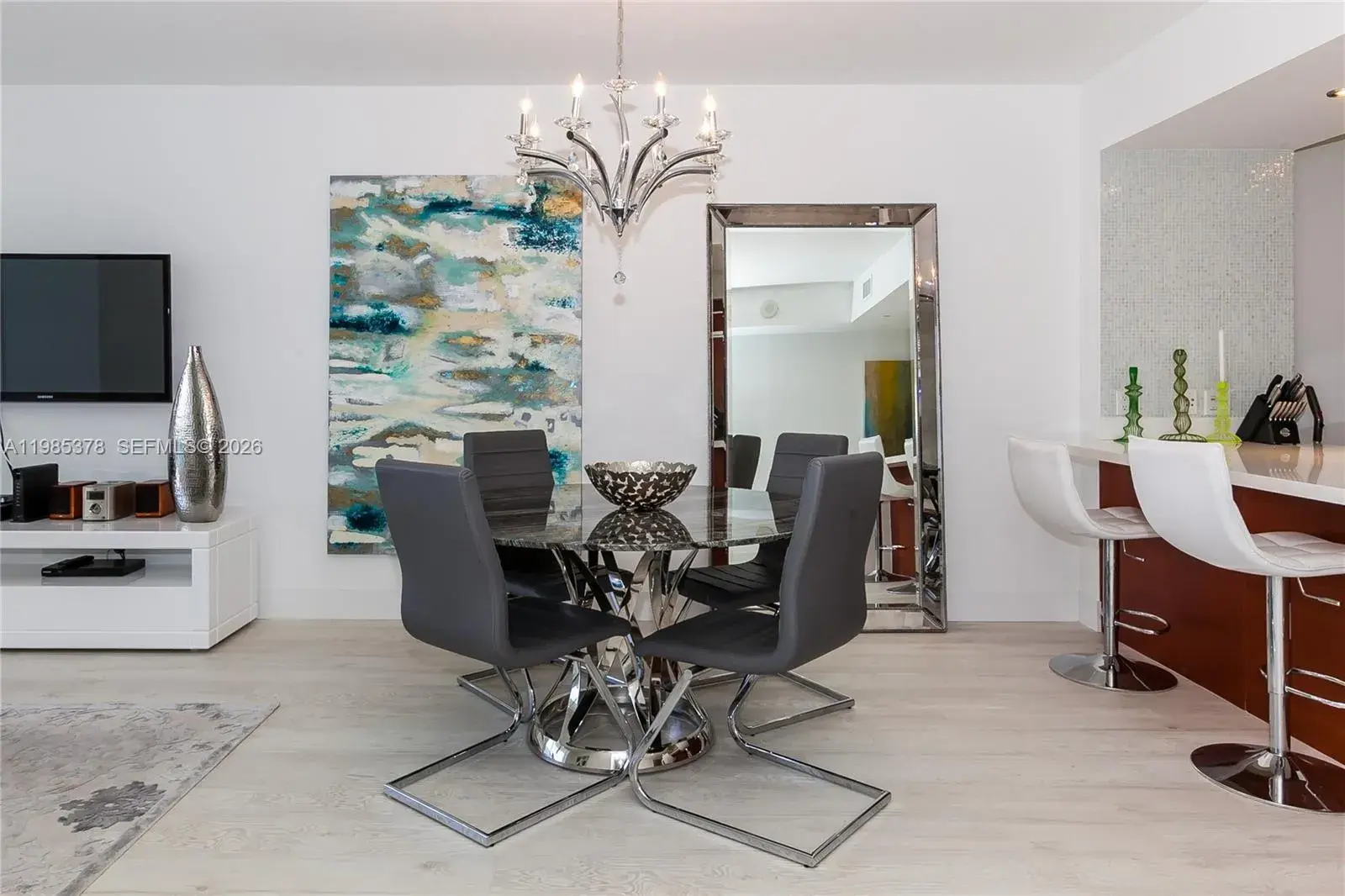 1830 S OCEAN DR. # 3711, Hallandale Beach FL 33009