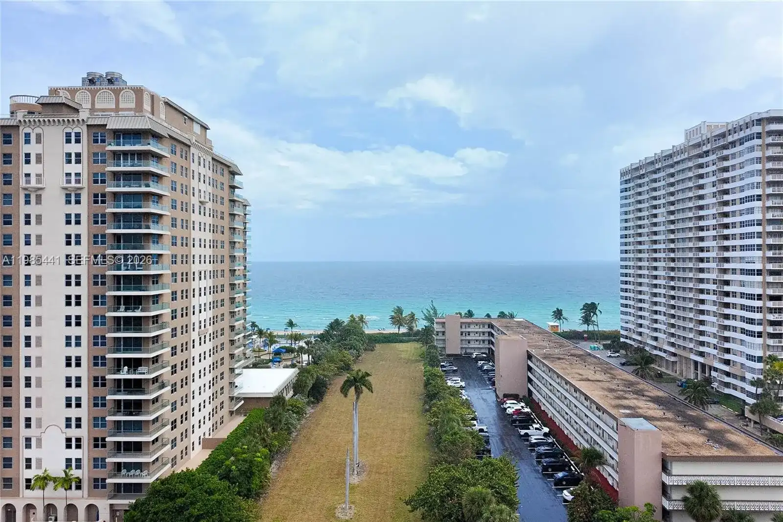 1945 S Ocean Dr # 1114, Hallandale Beach FL 33009