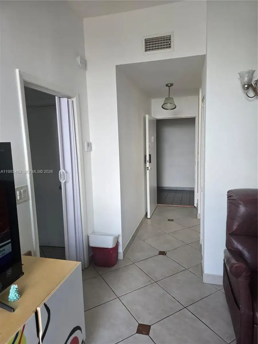 7420 W 20th Ave # 451, Hialeah FL 33016 photo 5
