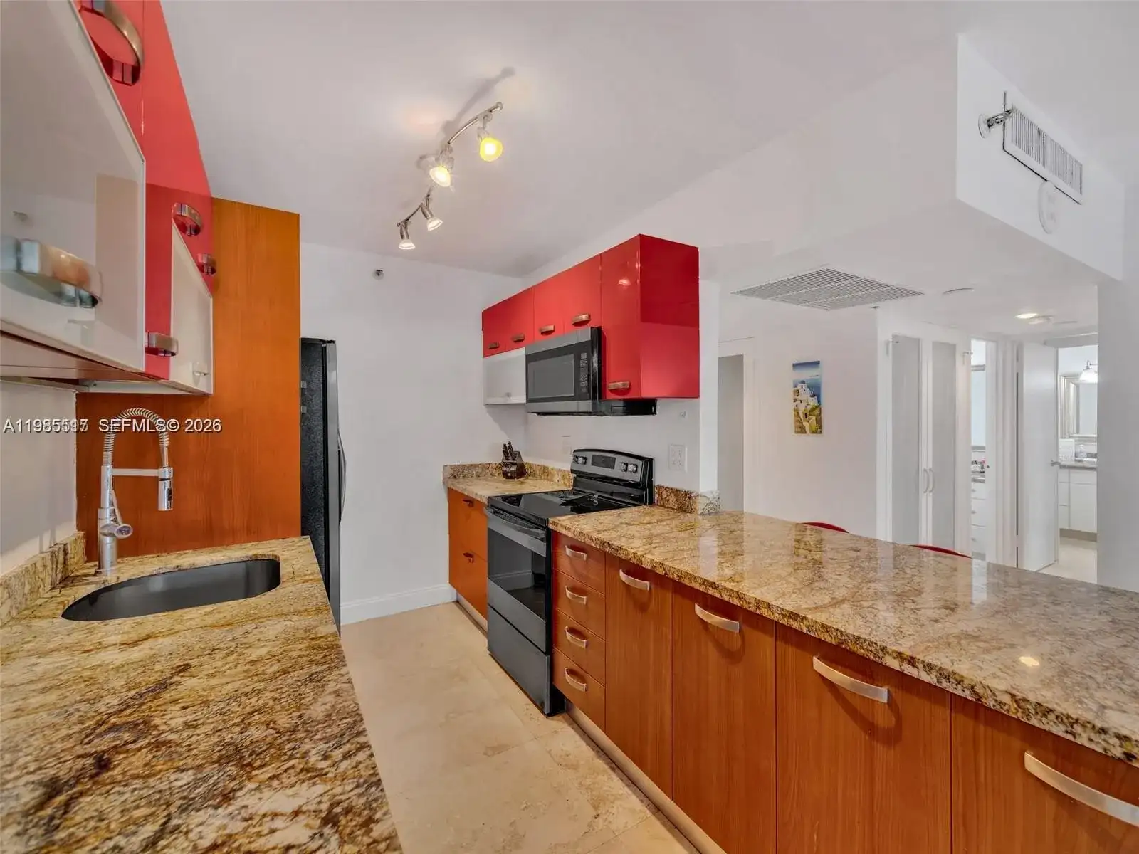 100 Lincoln Rd # 308, Miami Beach FL 33139 photo 5