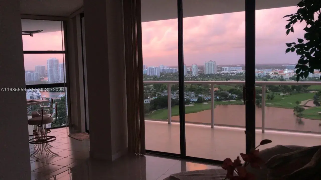 20281 E Country Club Dr # 2409, Aventura FL 33180