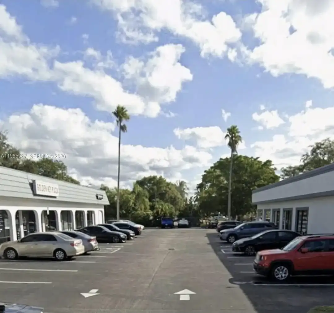 801 S Federal Hwy # 807, Dania Beach FL 33004