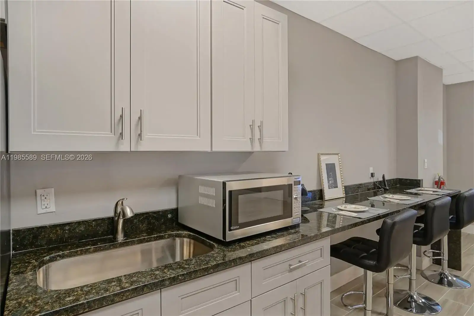 12550 Biscayne Blvd # 902, North Miami FL 33181 photo 2