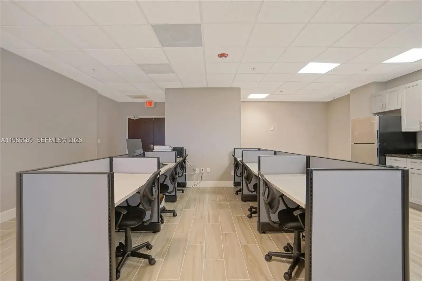 12550 Biscayne Blvd # 902, North Miami FL 33181 photo 5
