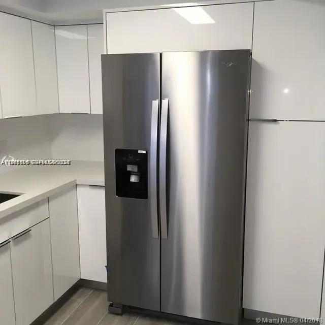 20515 E Country Club Dr # 1045, Aventura FL 33180