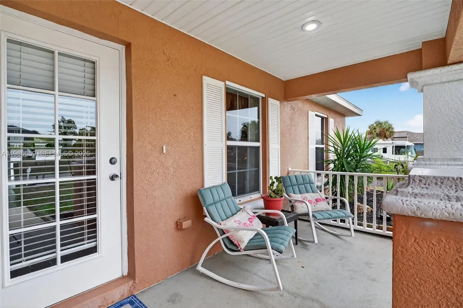 2707 NE 5TH Ave, Other City - In The State Of Florida FL 33909 photo 2