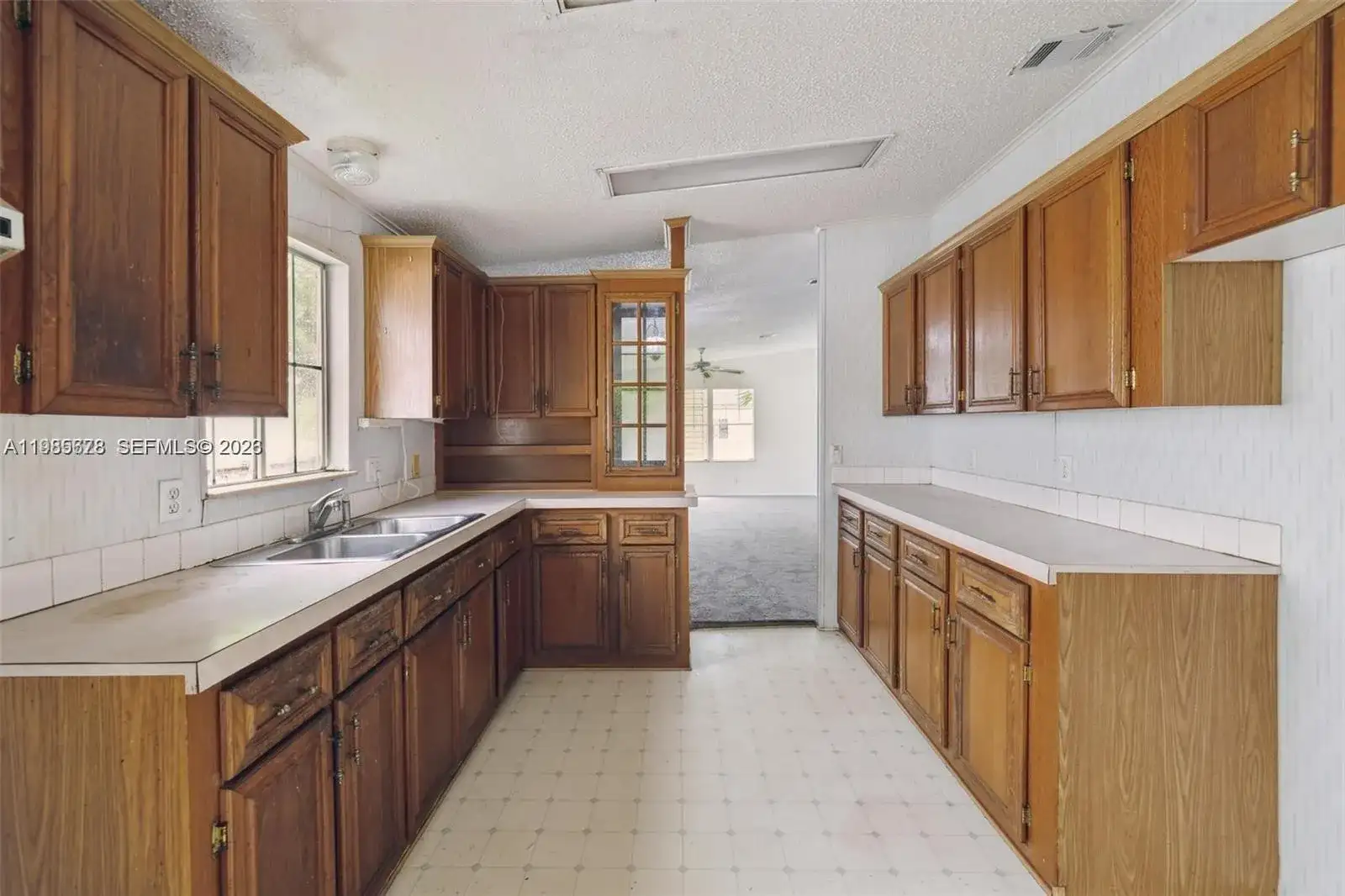 19800 SW 180 th Avenue #249, Miami FL 33187 photo 2