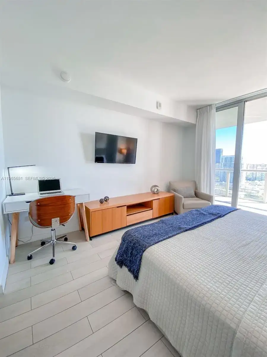 2602 E Hallandale Beach Blvd # R2405, Hallandale Beach FL 33009 photo 4