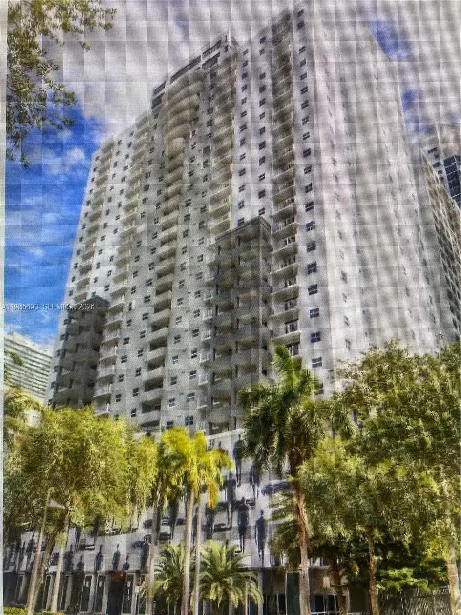 185 SE 14th Ter # 1905, Miami FL 33131 photo 4