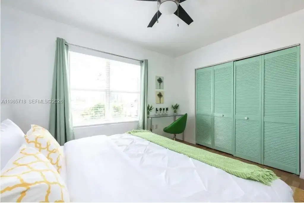 7326 Collins Ave # 208, Miami Beach FL 33141 photo 3