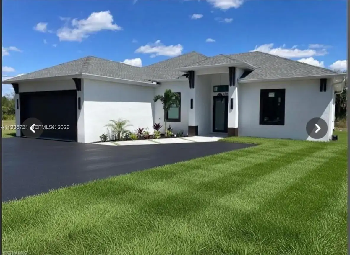 6186 N Everglades blvd, Naples FL 34120 photo 4