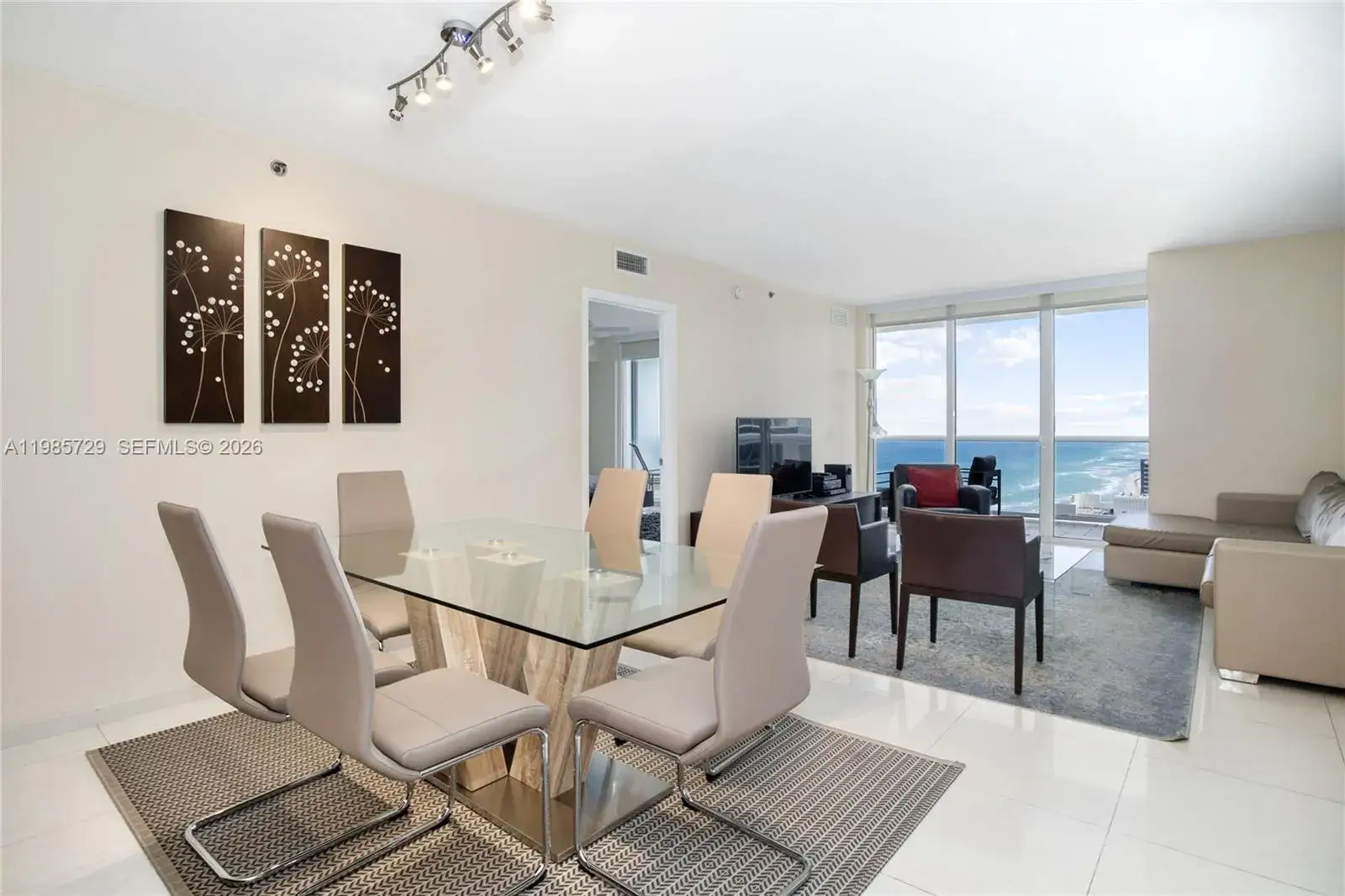 1830 S OCEAN DR # 3204, Hallandale Beach FL 33009