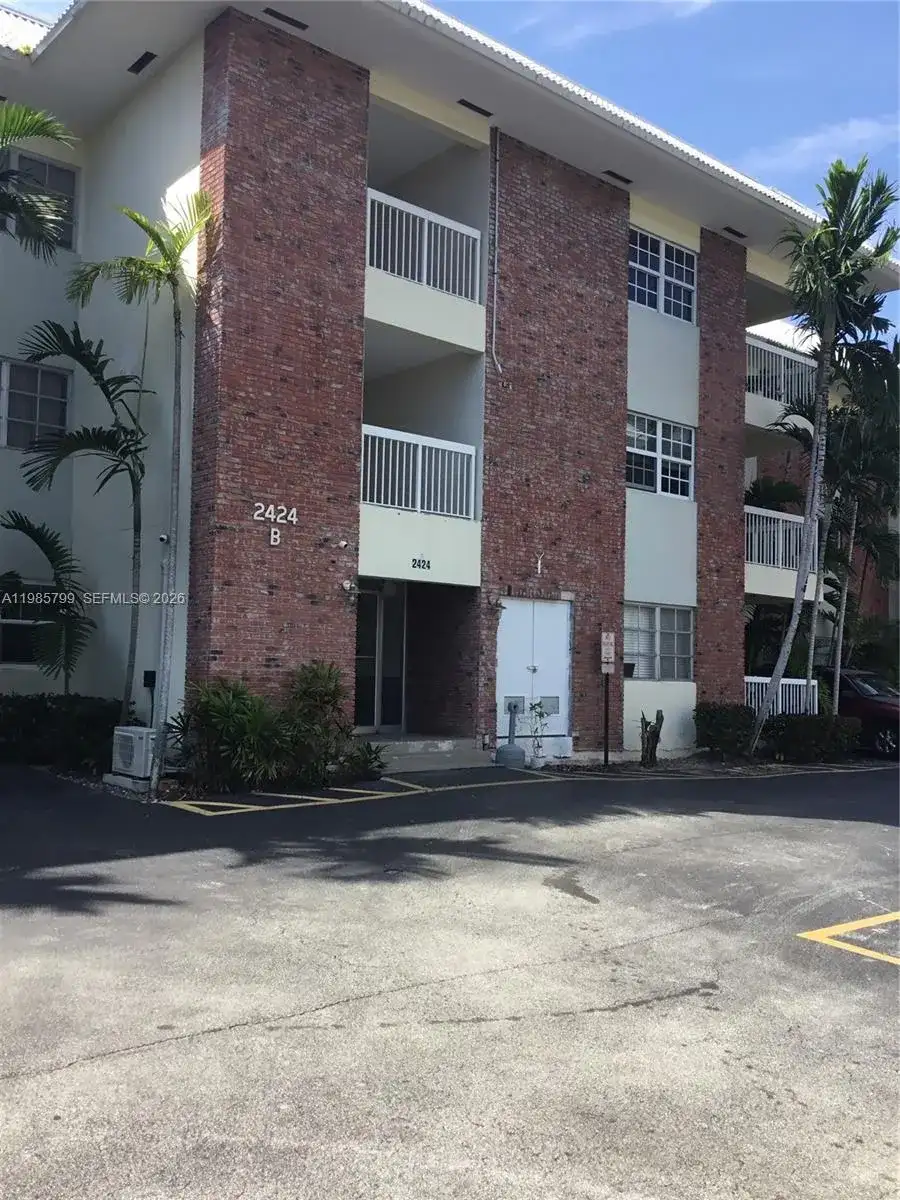 2426 SE 17th Cswy # 209A, Fort Lauderdale FL 33316 photo 3