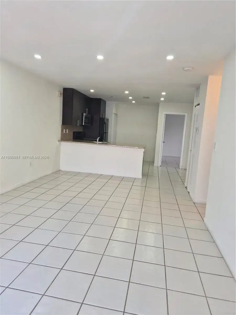 15421 SW 81st Cir Ln # 24, Miami FL 33193 photo 2